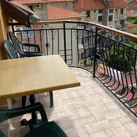 Szálloda Guest House Prima 2*